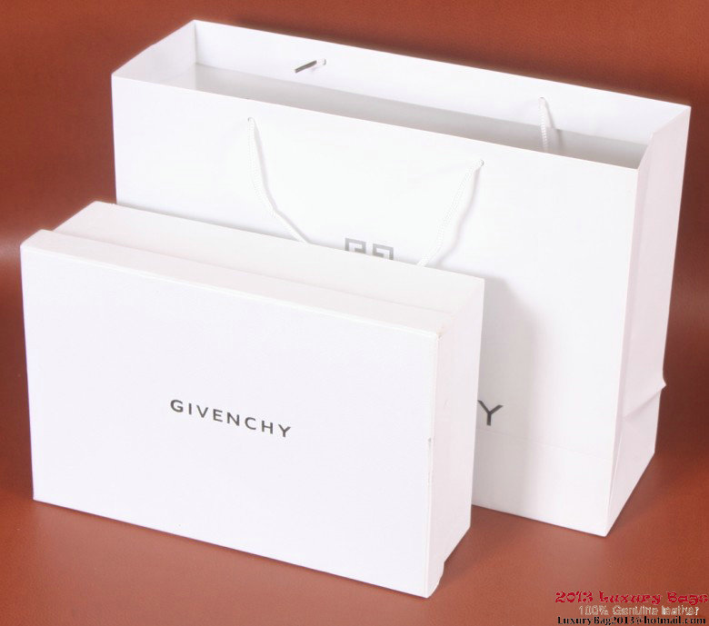 Luxury Bag & Shoes Package(Box,Paper Bag,Receipt) Luxury Bag & Shoes Package(Box,Paper Bag,Receipt)