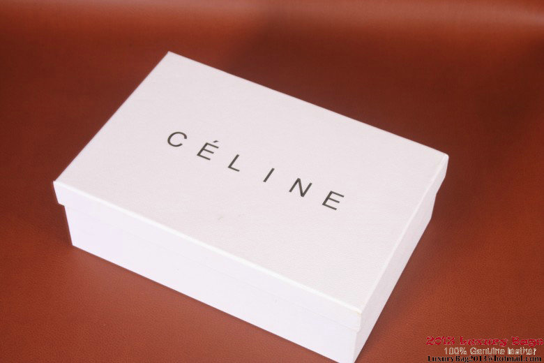 Luxury Bags and Shoes Gift Box Luxury Bags and Shoes Gift Box