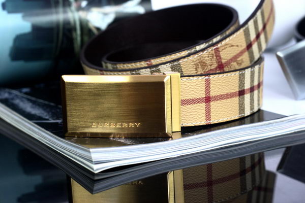 Burberry Belt B4008 Gold