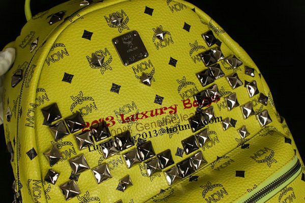 MCM Stark Backpack Jumbo in Calf Leather 8100 Lemon MCM Stark Backpack Jumbo in Calf Leather 8100 Lemon