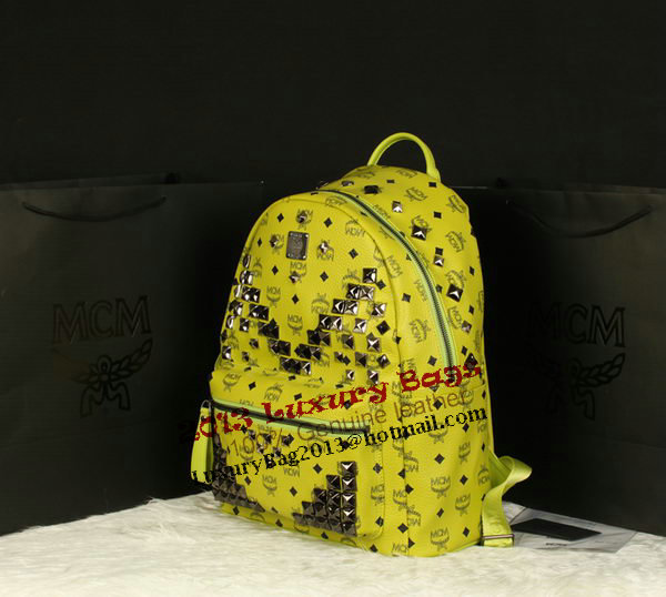 MCM Stark Backpack Jumbo in Calf Leather 8100 Lemon MCM Stark Backpack Jumbo in Calf Leather 8100 Lemon