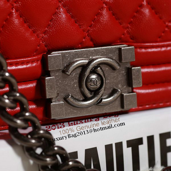Chanel Boy Flap Shoulder Bag in Original Leather A67087 Red Chanel Boy Flap Shoulder Bag in Original Leather A67087 Red