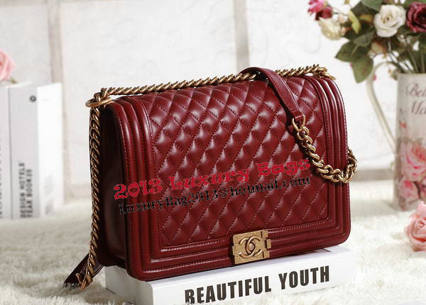 Chanel Boy Flap Shoulder Bag in Burgundy Original Leather Gold
