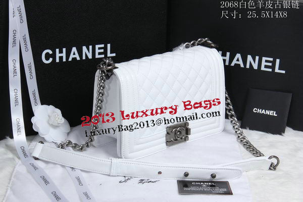 Boy Chanel Flap Shoulder Bag Sheepskin Leather CHA2068 White Boy Chanel Flap Shoulder Bag Sheepskin Leather CHA2068 White