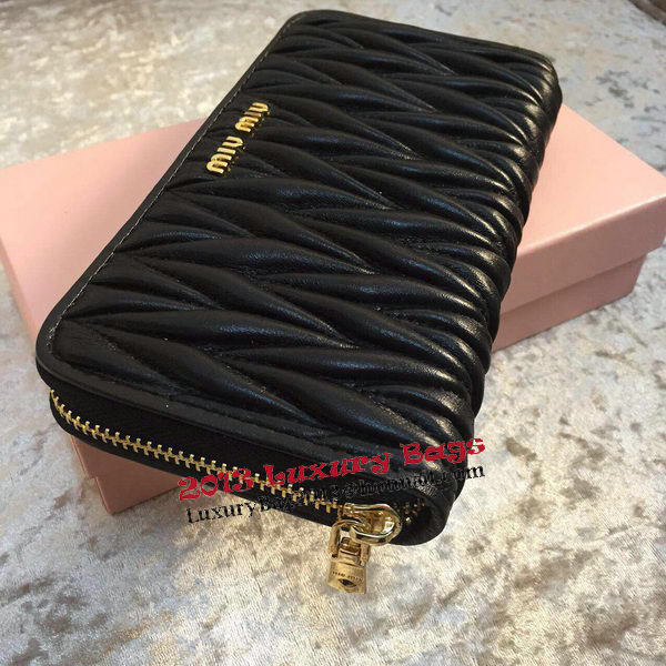 miu miu Matelasse Nappa Leather Wallet MM30150 Black miu miu Matelasse Nappa Leather Wallet MM30150 Black