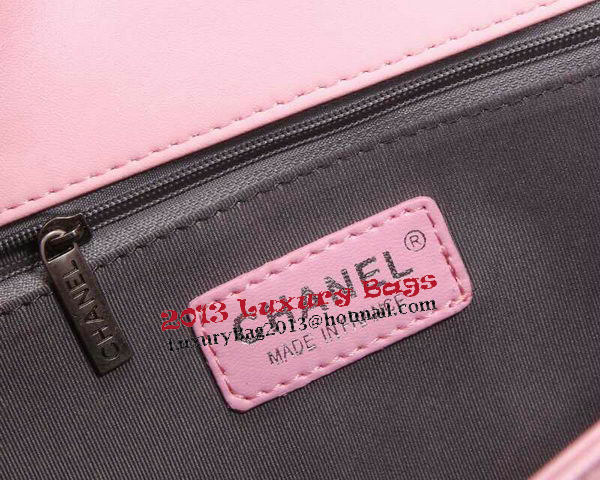 Boy Chanel Flap Shoulder Bag Herringbone Stitching CHA6817 Pink Boy Chanel Flap Shoulder Bag Herringbone Stitching CHA6817 Pink