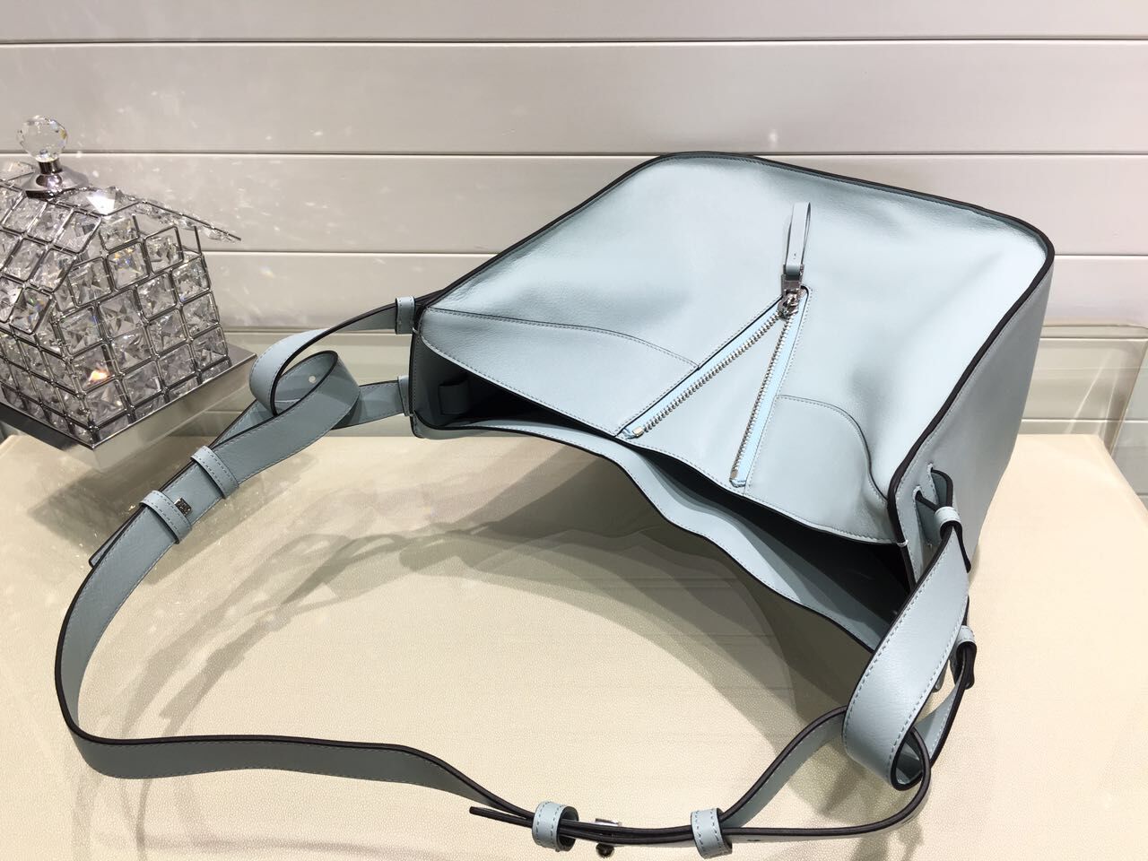 Loewe Hammock Mini Bag 1100 Light Blue Loewe Hammock Mini Bag 1100 Light Blue