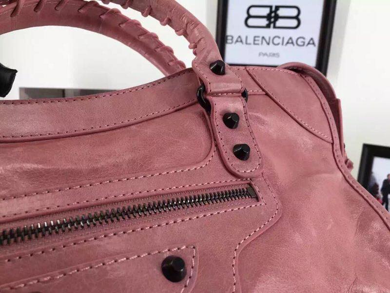 Balenciaga Cowhide Handbag 084697 Light pink Balenciaga Cowhide Handbag 084697 Light pink