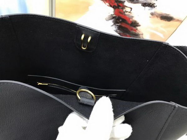 CELINE Sangle Seau Bag in Calfskin Leather C3369 Black CELINE Sangle Seau Bag in Calfskin Leather C3369 Black