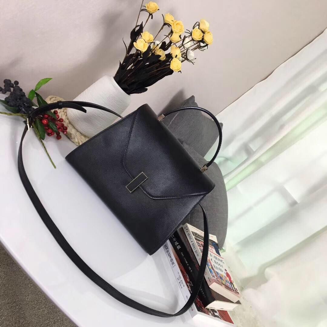 Valextra Calfskin Leather Shoulder Bag 408645 Black