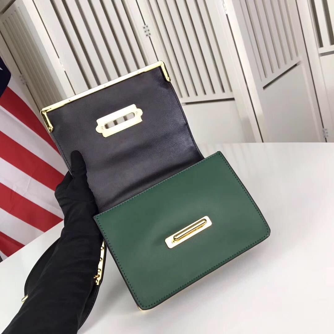 PRADA Shoulder Flap Bag Original Leather P2312 Green PRADA Shoulder Flap Bag Original Leather P2312 Green