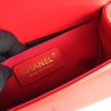 Boy Chanel Flap Shoulder Bag Sheepskin Leather A67085 Red Boy Chanel Flap Shoulder Bag Sheepskin Leather A67085 Red
