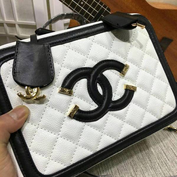 Chanel Calfskin Leather Shoulder Bag 6070 White Chanel Calfskin Leather Shoulder Bag 6070 White