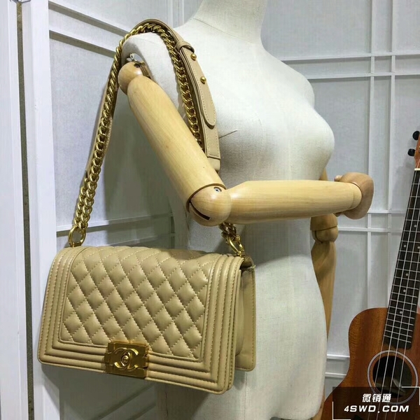 Boy Chanel Flap Shoulder Bag Sheepskin Leather 67086A Camel Boy Chanel Flap Shoulder Bag Sheepskin Leather 67086A Camel