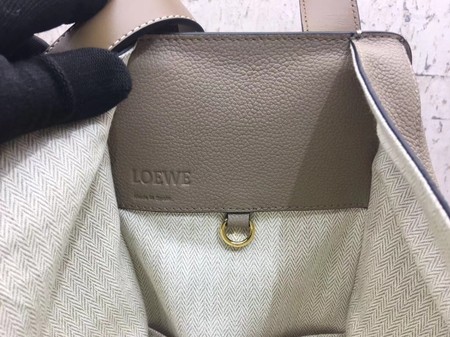Loewe Hammock Bag Original Leather A9128 Khaki Loewe Hammock Bag Original Leather A9128 Khaki