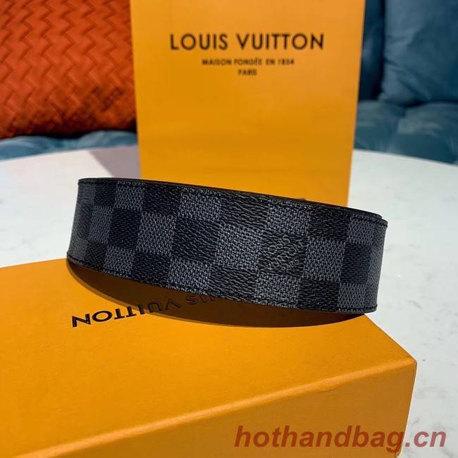 Louis Vuitton Leather Belt M0198 30MM