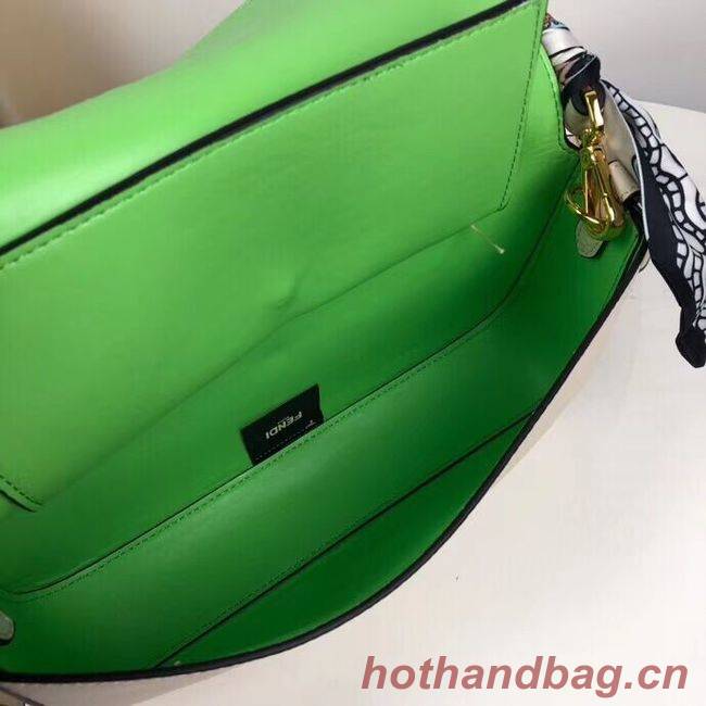 Fendi BAGUETTE leather bag F2466 beige Fendi BAGUETTE leather bag F2466 beige