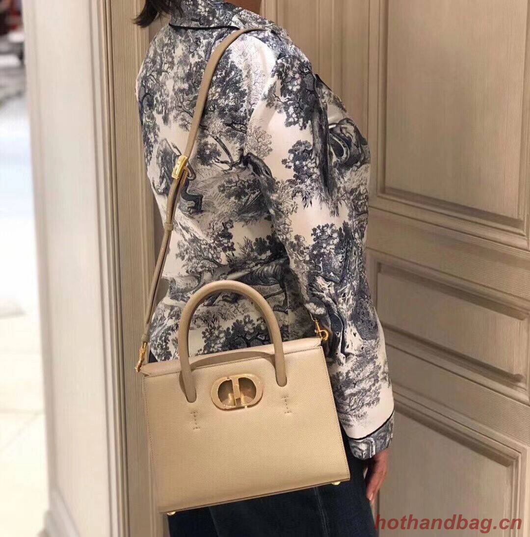 DIOR MEDIUM ST HONORE TOTE Grained Calfskin M9321UMBA Beige DIOR MEDIUM ST HONORE TOTE Grained Calfskin M9321UMBA Beige
