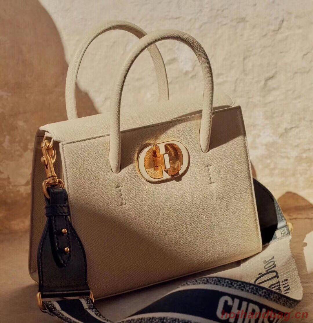 DIOR MEDIUM ST HONORE TOTE Grained Calfskin M9321UMBA Beige DIOR MEDIUM ST HONORE TOTE Grained Calfskin M9321UMBA Beige