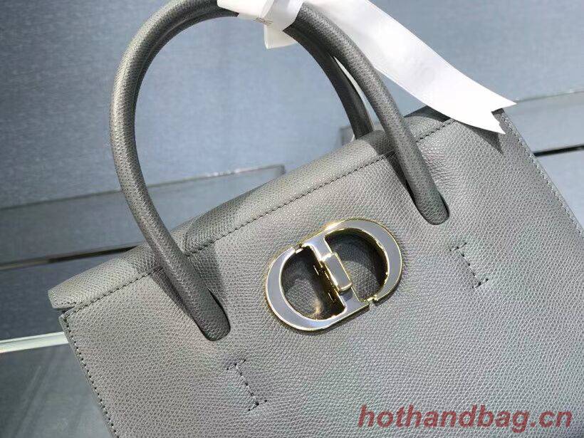 DIOR MEDIUM ST HONORE TOTE Grained Calfskin M9321UMBA gray DIOR MEDIUM ST HONORE TOTE Grained Calfskin M9321UMBA gray