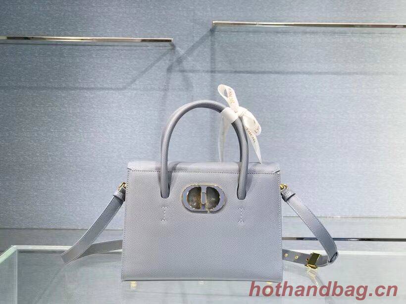 DIOR MEDIUM ST HONORE TOTE Grained Calfskin M9321UMBA sky blue DIOR MEDIUM ST HONORE TOTE Grained Calfskin M9321UMBA sky blue