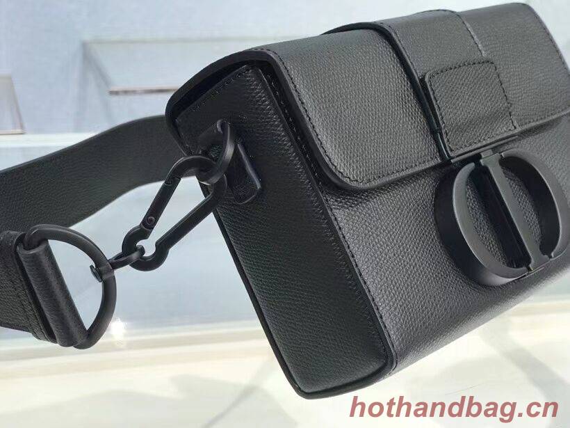 30 MONTAIGNE BOX BAG Black Ultramatte Grained Calfskin M9204S 30 MONTAIGNE BOX BAG Black Ultramatte Grained Calfskin M9204S