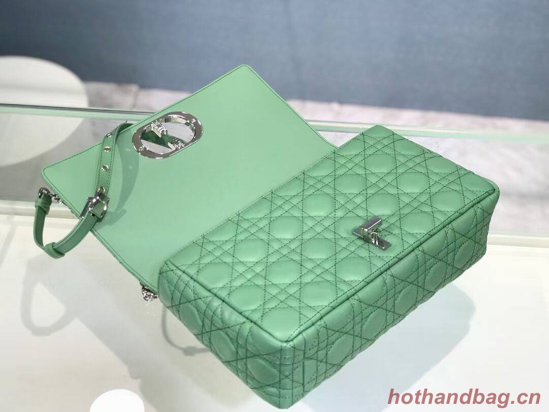 LARGE DIOR CARO BAG Soft Cannage Calfskin M9243U green LARGE DIOR CARO BAG Soft Cannage Calfskin M9243U green