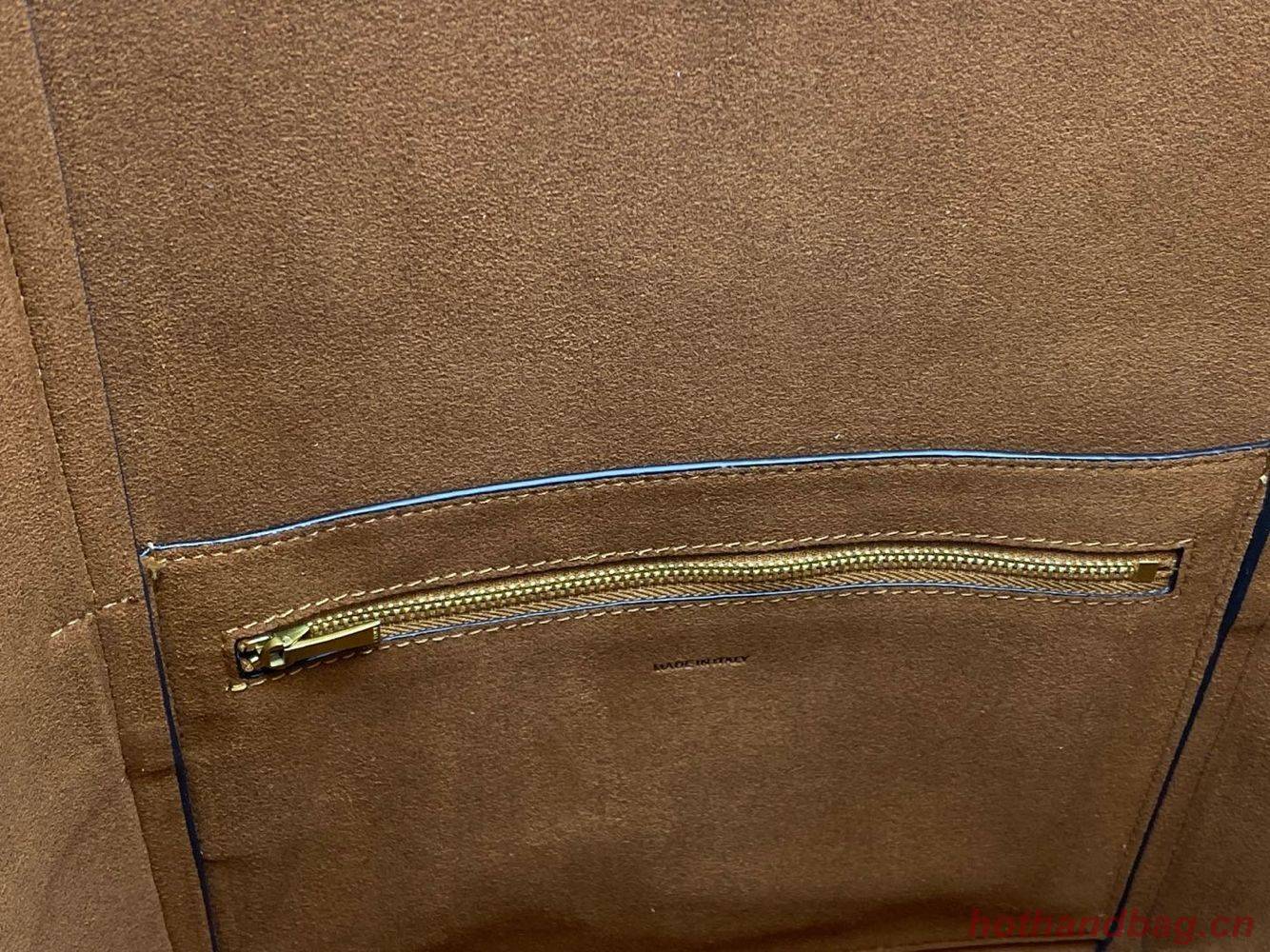 CELINE Sangle Seau Bag in Smooth Leather C3371-2 Brown CELINE Sangle Seau Bag in Smooth Leather C3371-2 Brown