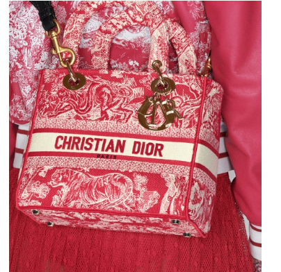 MEDIUM LADY D-LITE BAG Raspberry Toile de Jouy Reverse Embroidery M0565OR MEDIUM LADY D-LITE BAG Raspberry Toile de Jouy Reverse Embroidery M0565OR