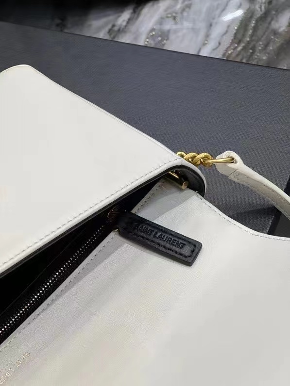 Yves Saint Laurent KATE SUPPLE 99 IN QUILTED LAMBSKIN 6766281 white Yves Saint Laurent KATE SUPPLE 99 IN QUILTED LAMBSKIN 6766281 white