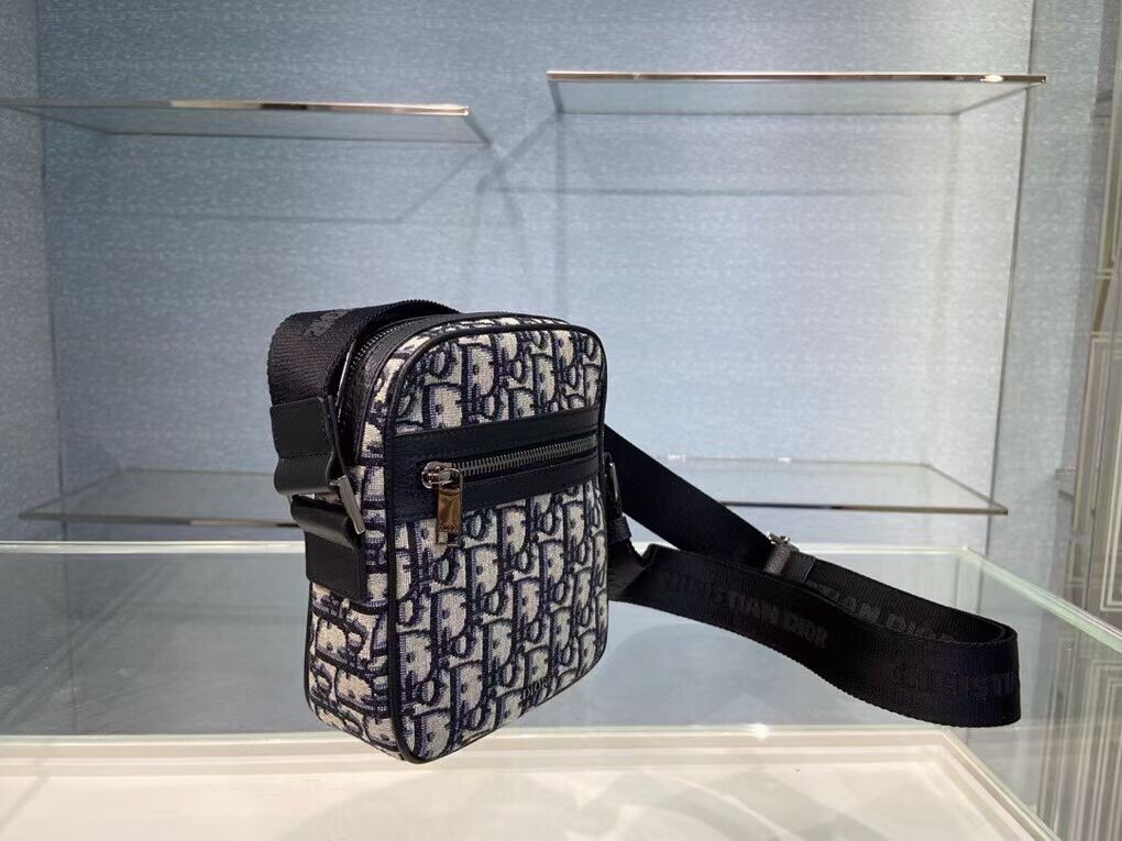 DIOR SMALL BOBBY BAG Embroidery C0990 black DIOR SMALL BOBBY BAG Embroidery C0990 black