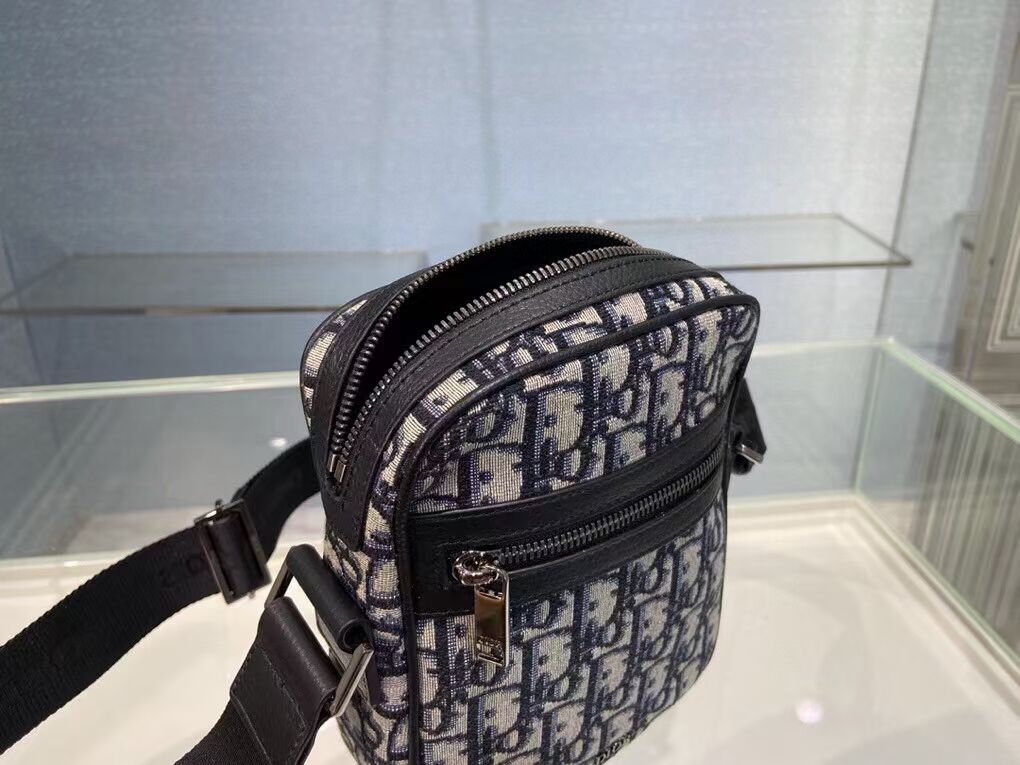 DIOR SMALL BOBBY BAG Embroidery C0990 black DIOR SMALL BOBBY BAG Embroidery C0990 black