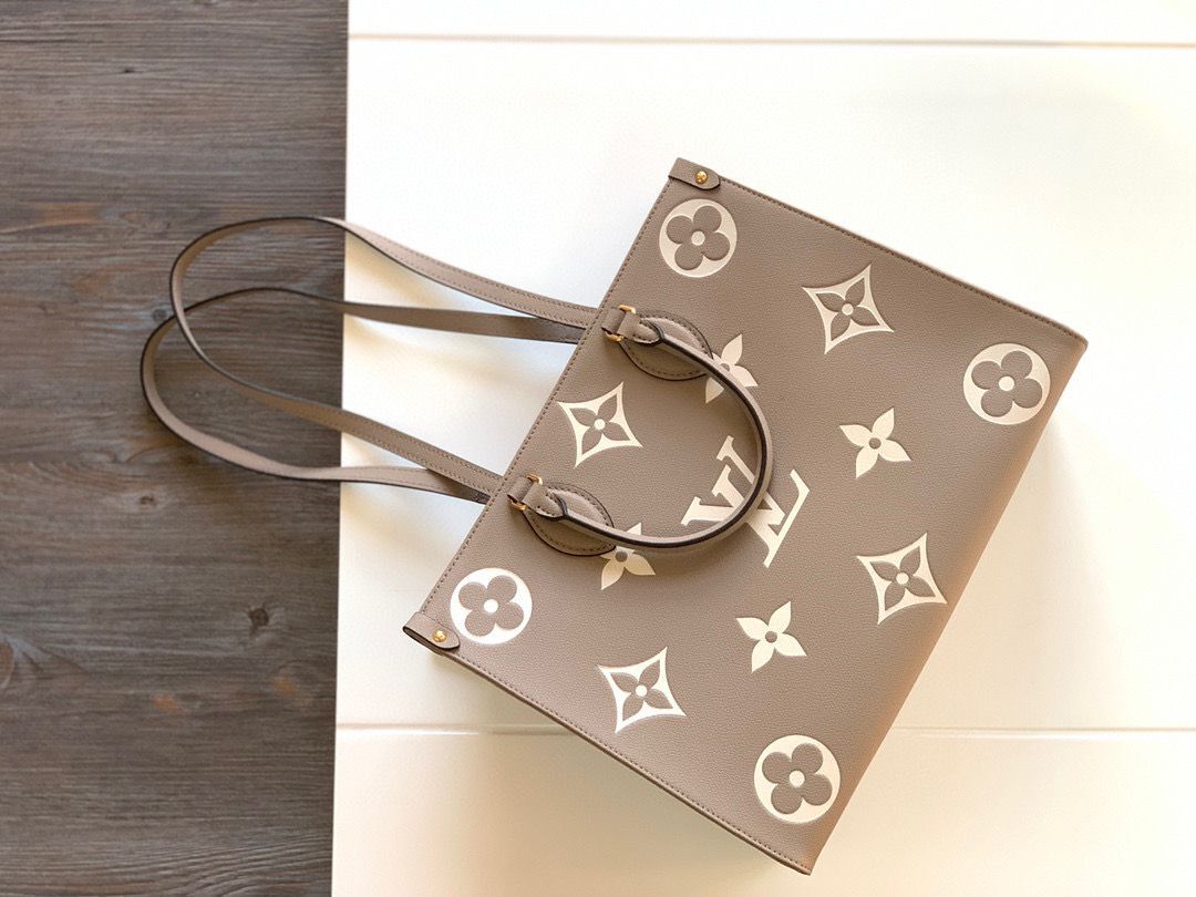 Louis Vuitton ONTHEGO Original Leather MM M45494 Gray Louis Vuitton ONTHEGO Original Leather MM M45494 Gray