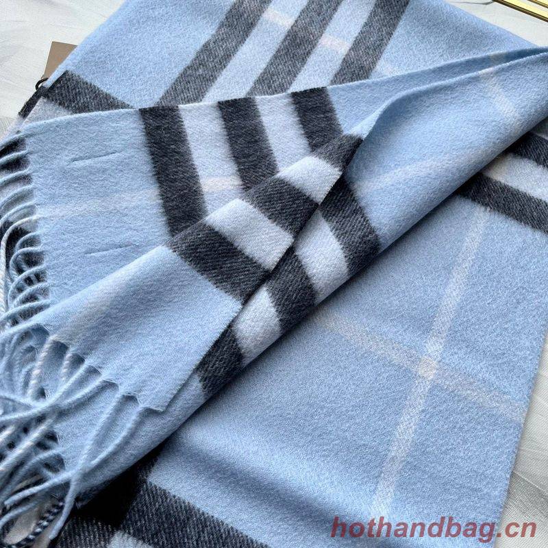 Burberry Scarf B00240