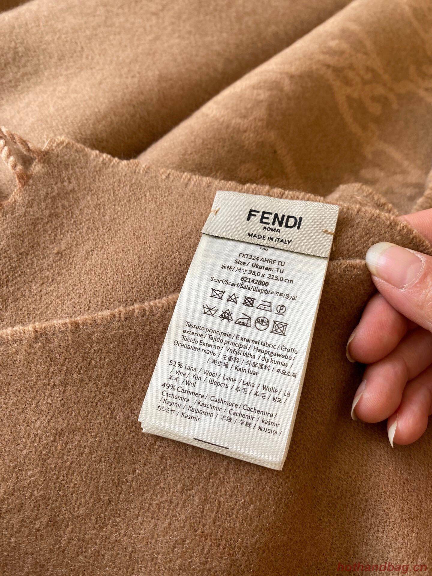 Fendi Scarf F00016 Fendi Scarf F00016