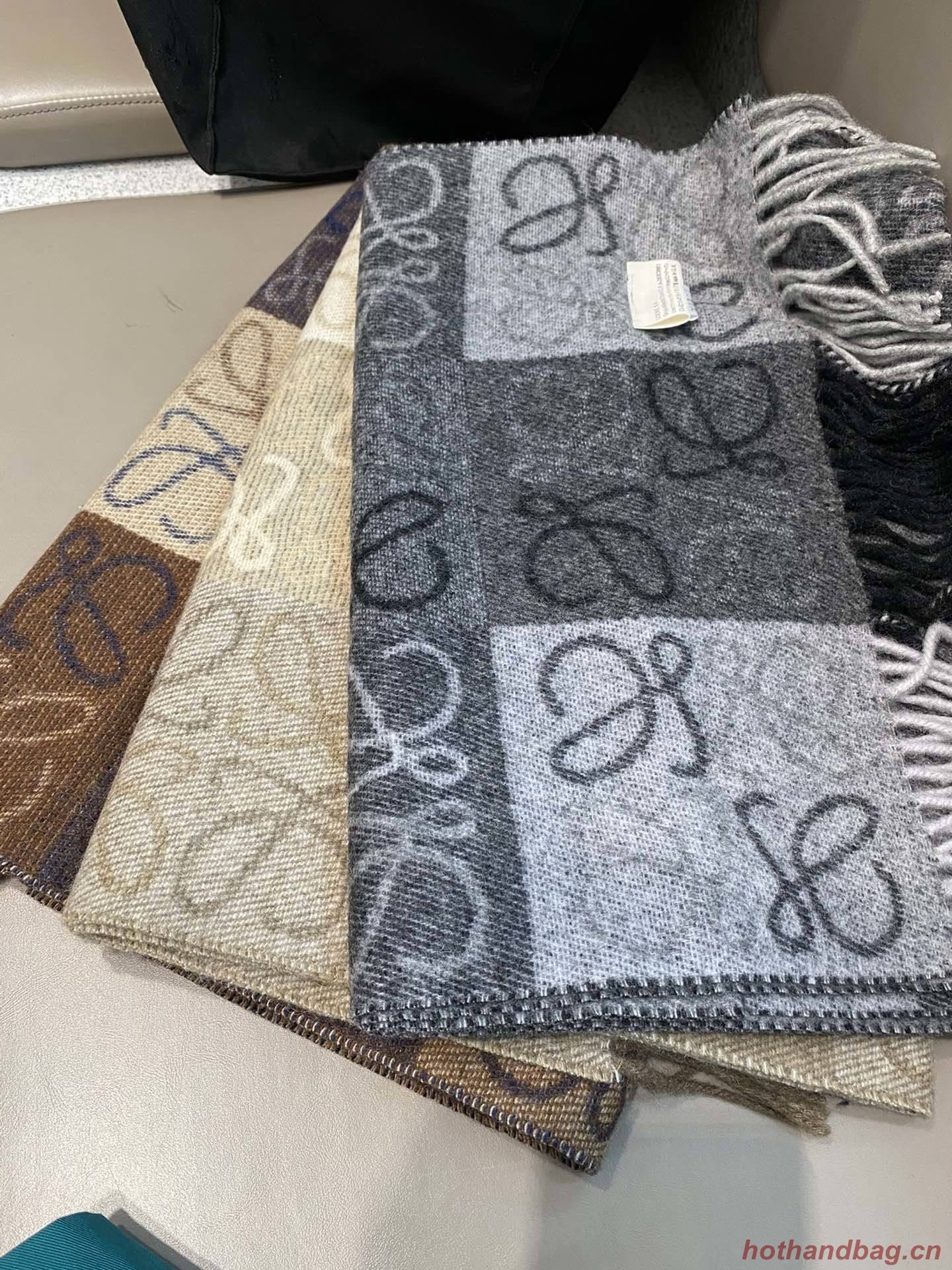 Loewe Scarf L00007 Loewe Scarf L00007