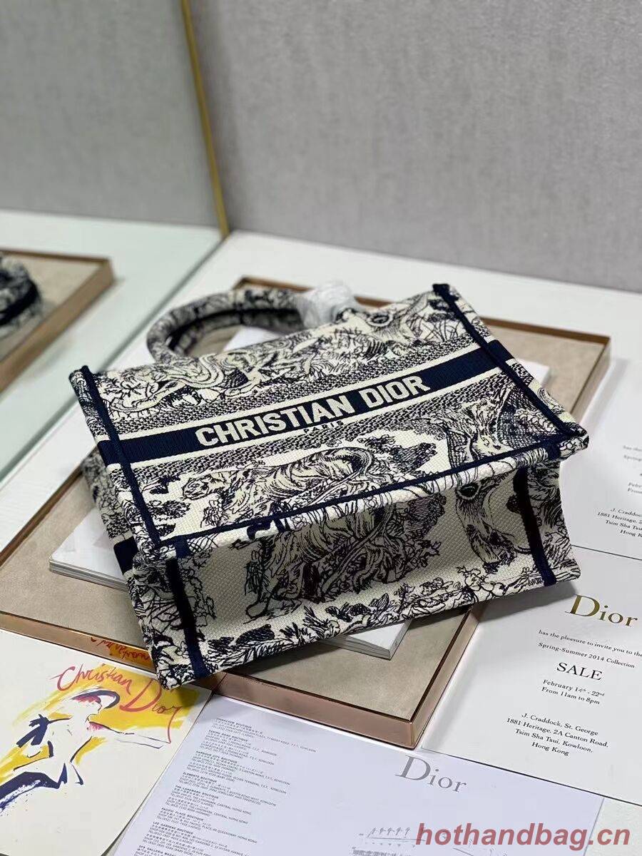 SMALL DIOR BOOK TOTE Embroidery C1331-3