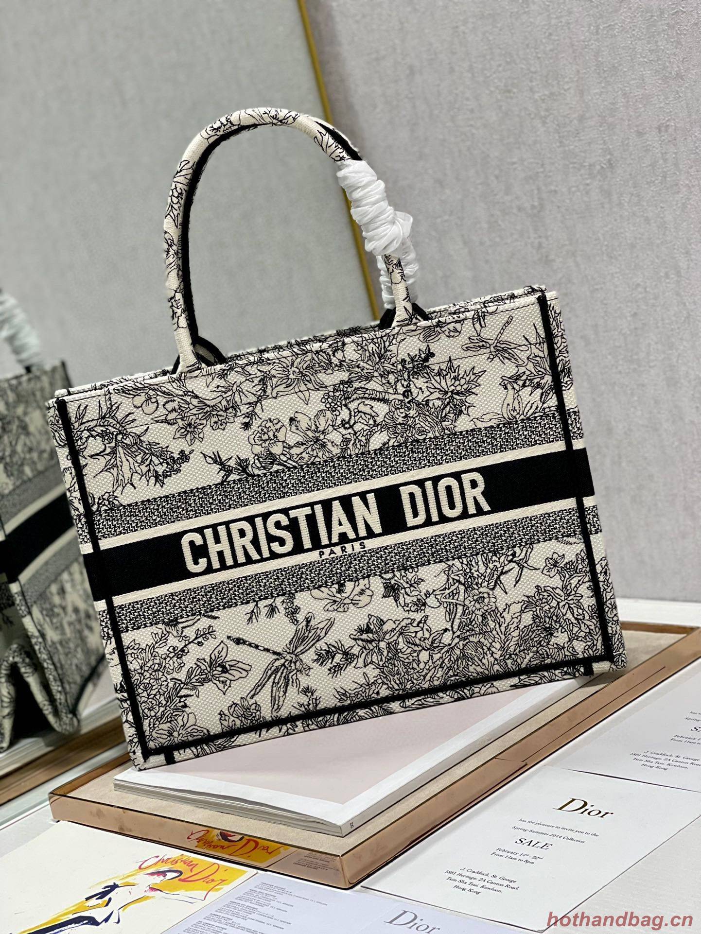 DIOR BOOK TOTE BAG DRAGONFLY DE JOUY M1286Z Black DIOR BOOK TOTE BAG DRAGONFLY DE JOUY M1286Z Black