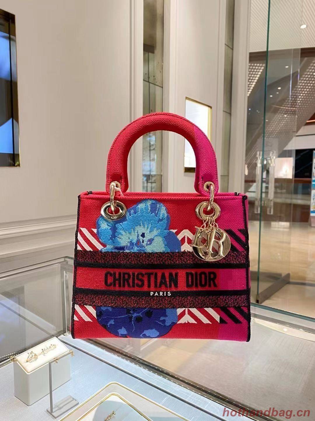 Dior MEDIUM LADY D-LITE BAG Embroidered C0420 rose Dior MEDIUM LADY D-LITE BAG Embroidered C0420 rose