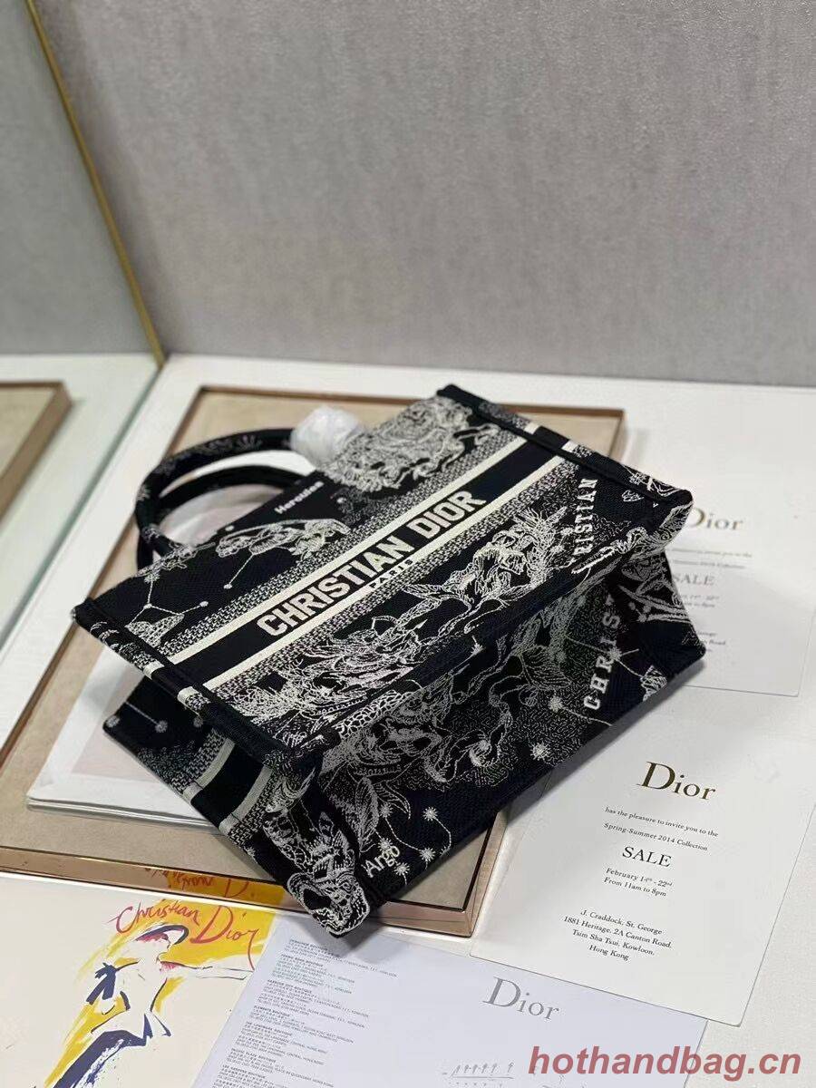 SMALL DIOR BOOK TOTE Embroidery C1331-9 black SMALL DIOR BOOK TOTE Embroidery C1331-9 black