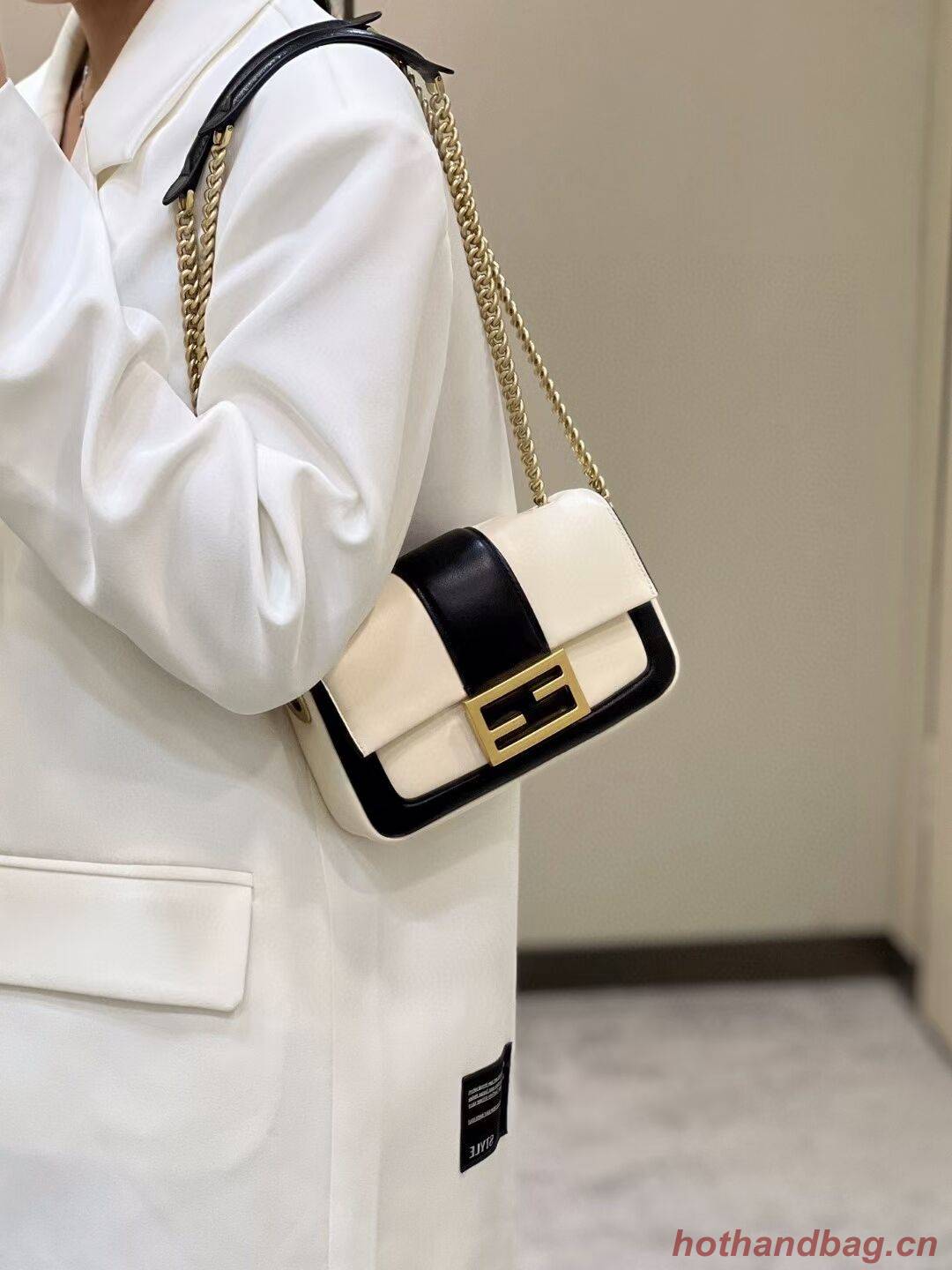 Fendi Baguette Sheepskin bag 8BR6551 Cream & black Fendi Baguette Sheepskin bag 8BR6551 Cream & black