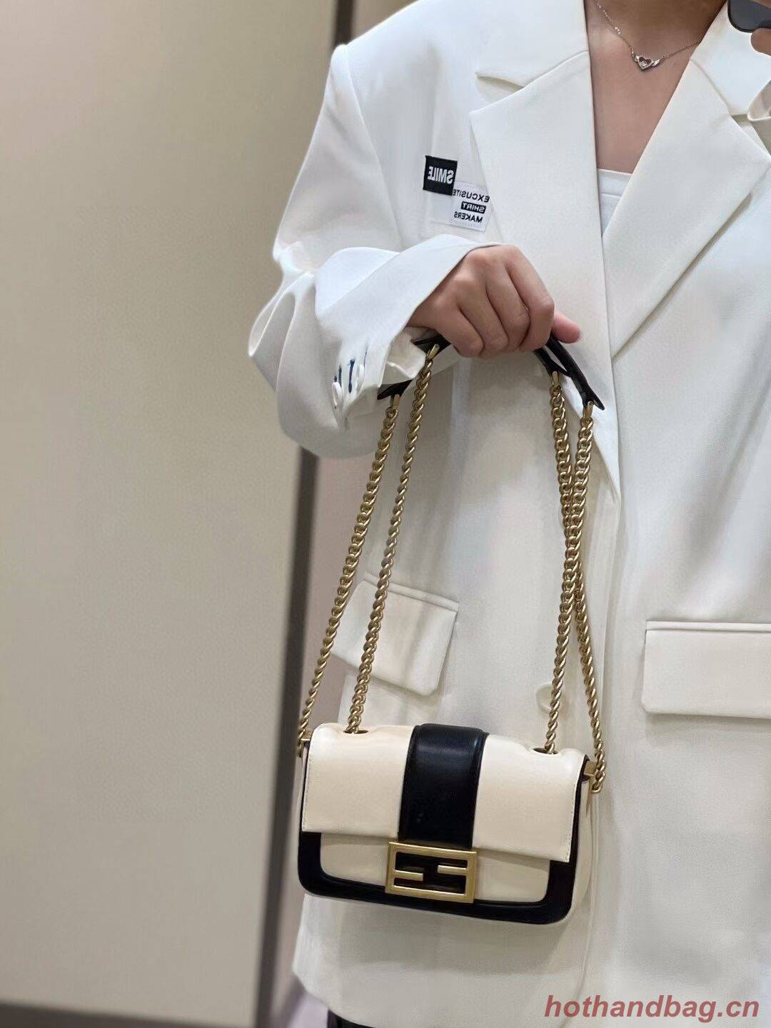 Fendi Baguette Sheepskin bag 8BR6551 Cream & black Fendi Baguette Sheepskin bag 8BR6551 Cream & black