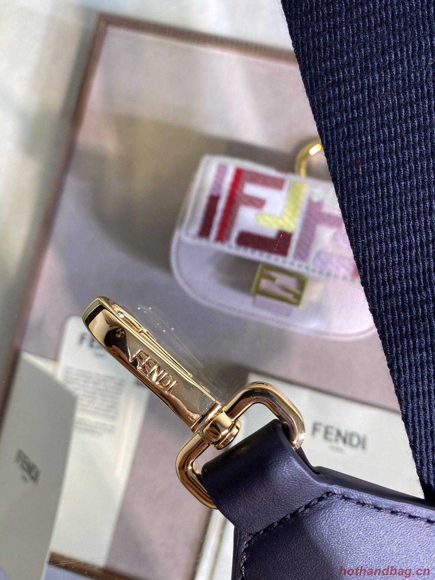 Fendi Strap FF4278 Fendi Strap FF4278