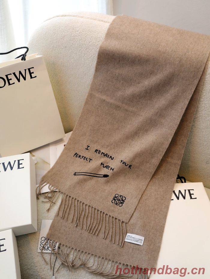 Loewe Scarf LOC00008 Loewe Scarf LOC00008