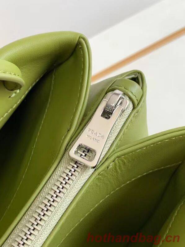 Prada Small leather Prada Supernova handbag 1BA368 green Prada Small leather Prada Supernova handbag 1BA368 green