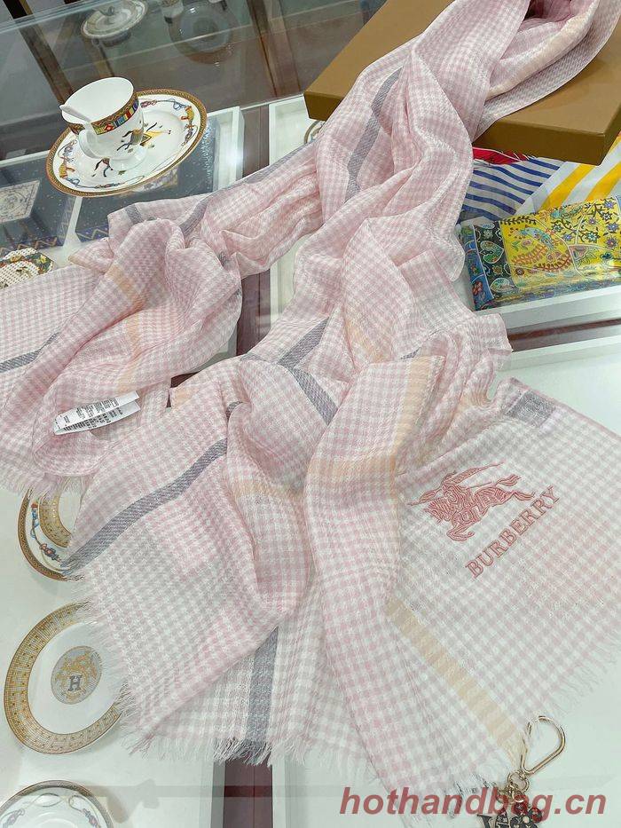 Burberry Scarf BBC00073 Burberry Scarf BBC00073