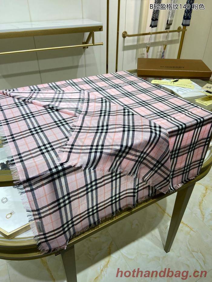 Burberry Scarf BBC00107 Burberry Scarf BBC00107