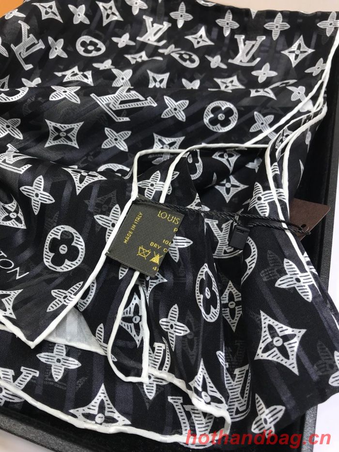 Louis Vuitton Scarf LVC00311