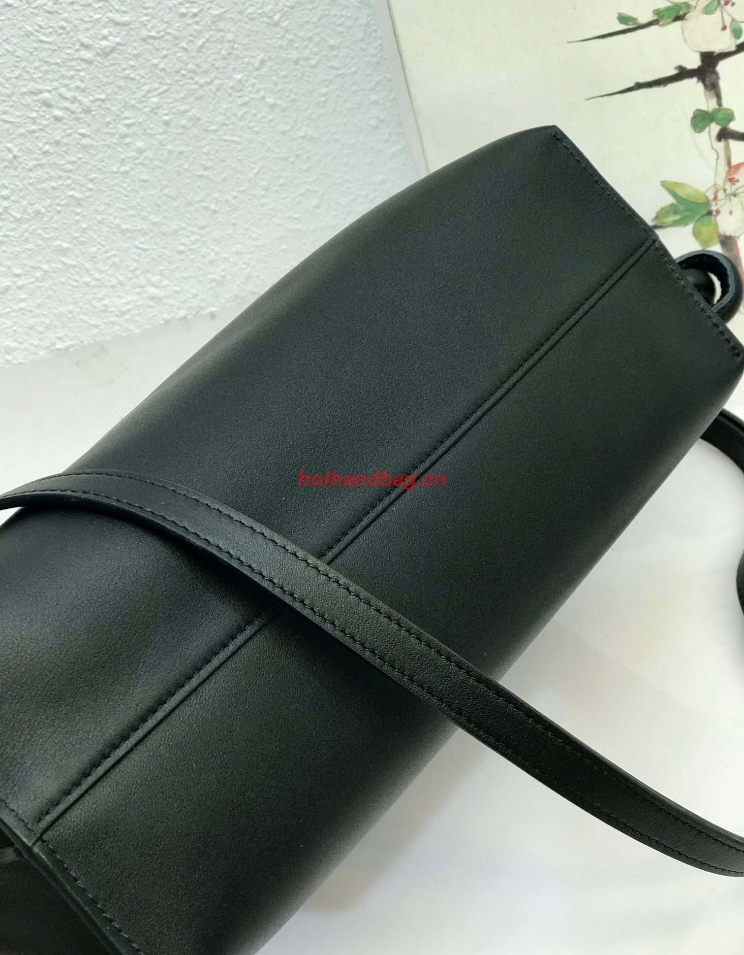 Loewe Lucky Bags Original Leather LE10199 Black Loewe Lucky Bags Original Leather LE10199 Black