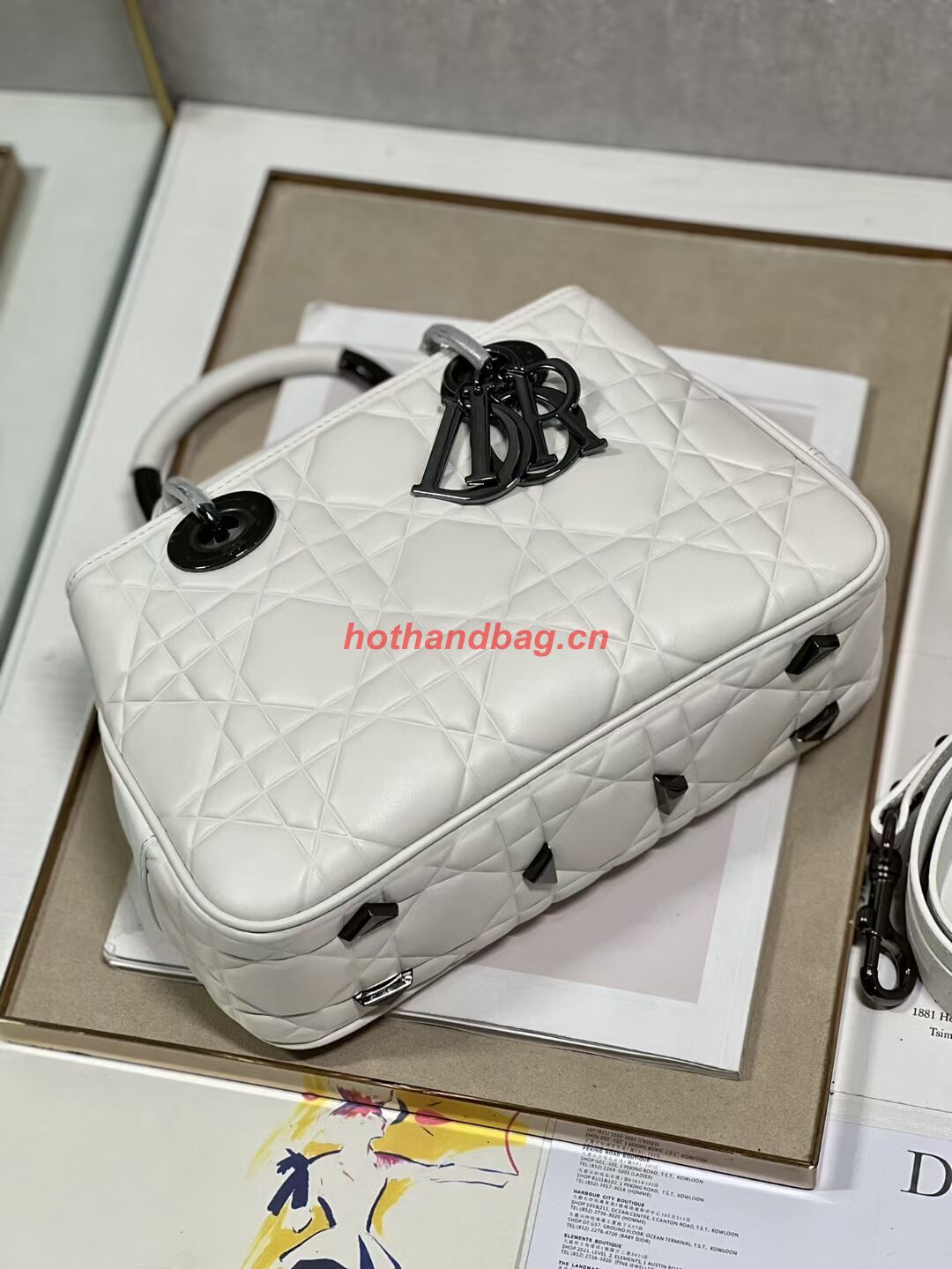 LADY DIOR TOP HANDLE MEDIUM BAG Latte Cannage Lambskin C9227 WHITE&BLACK LADY DIOR TOP HANDLE MEDIUM BAG Latte Cannage Lambskin C9227 WHITE&BLACK